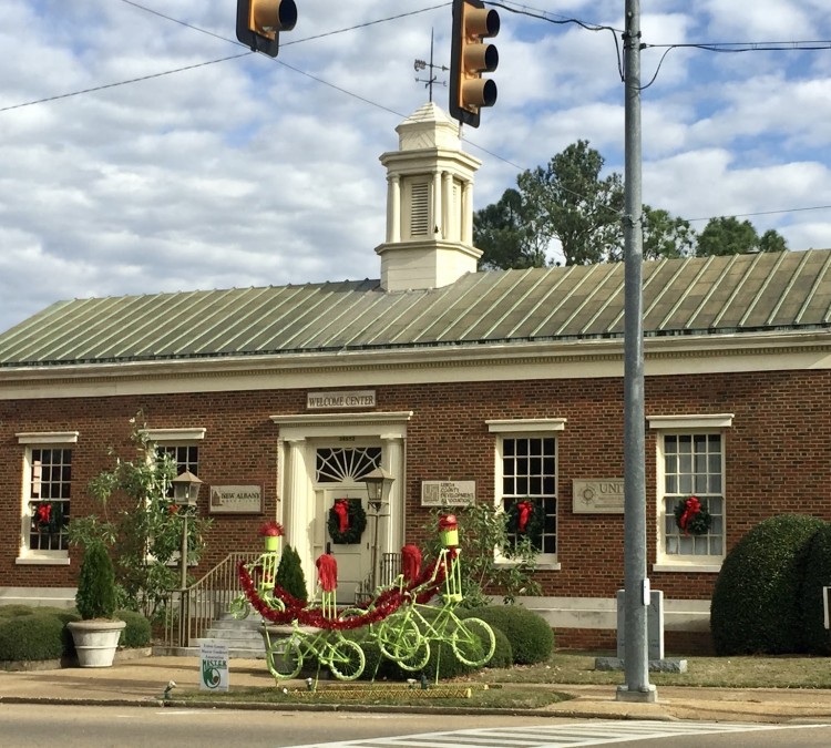 New Albany Visitors Center (New&nbspAlbany,&nbspMS)